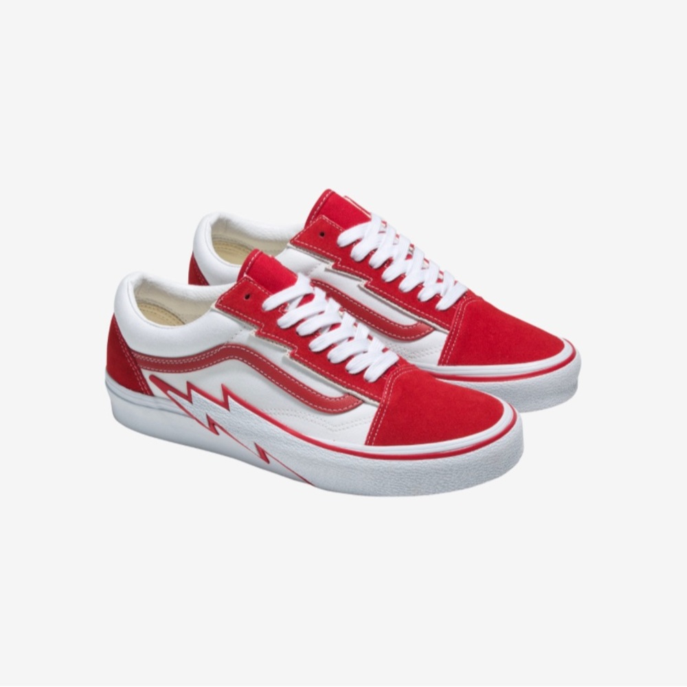 Vans Old Skool
Unisex VN0009Q56RT bolt skate board sneaker
